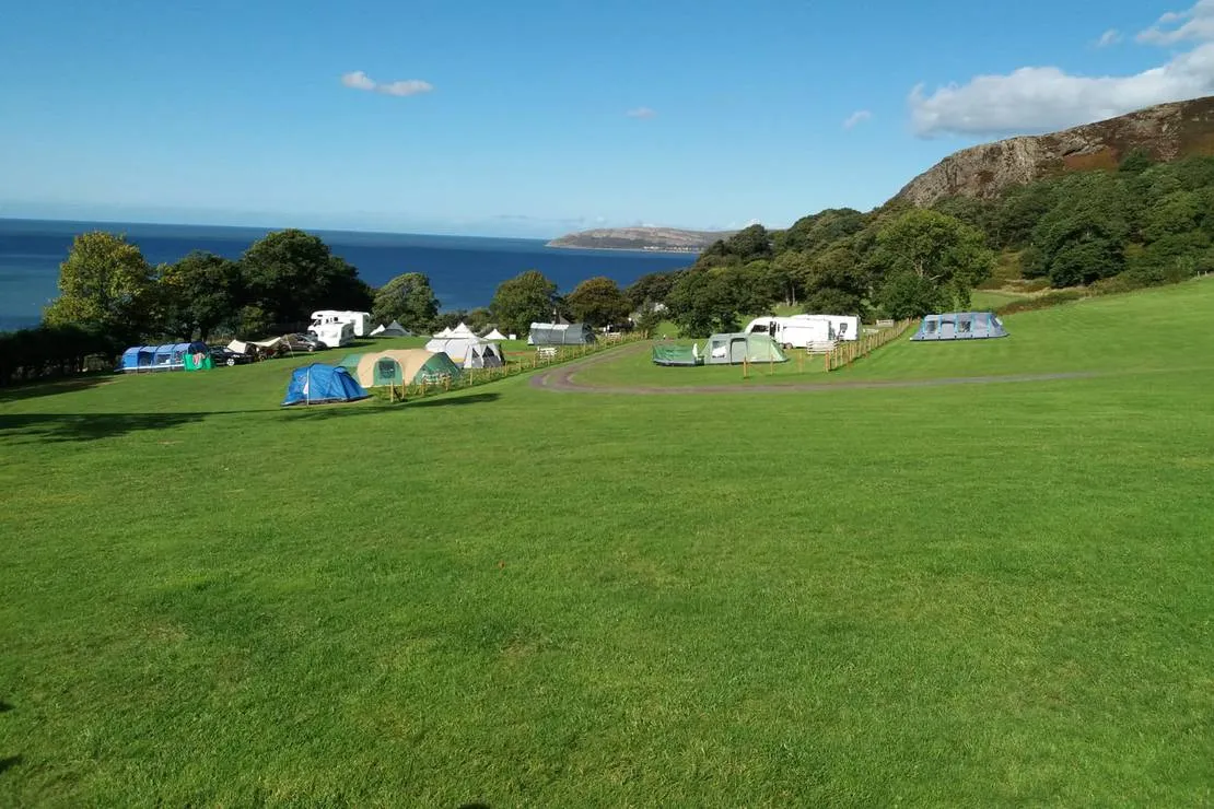 trwyn-yr-wylfa-camping-site-penmaenmawr-nckg2