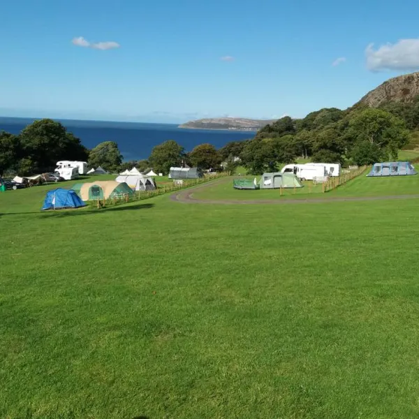 trwyn-yr-wylfa-camping-site-penmaenmawr-nckg2