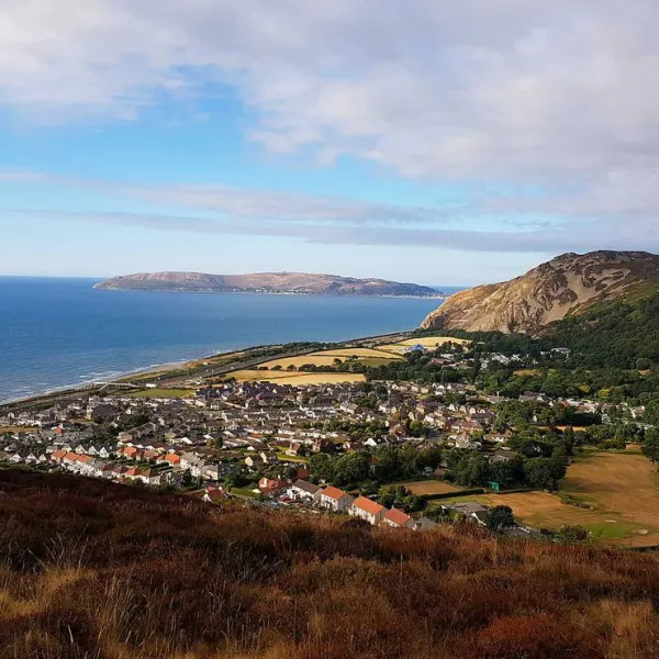 trwyn-yr-wylfa-camping-site-penmaenmawr-q3usa