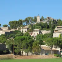 Les Oliviers