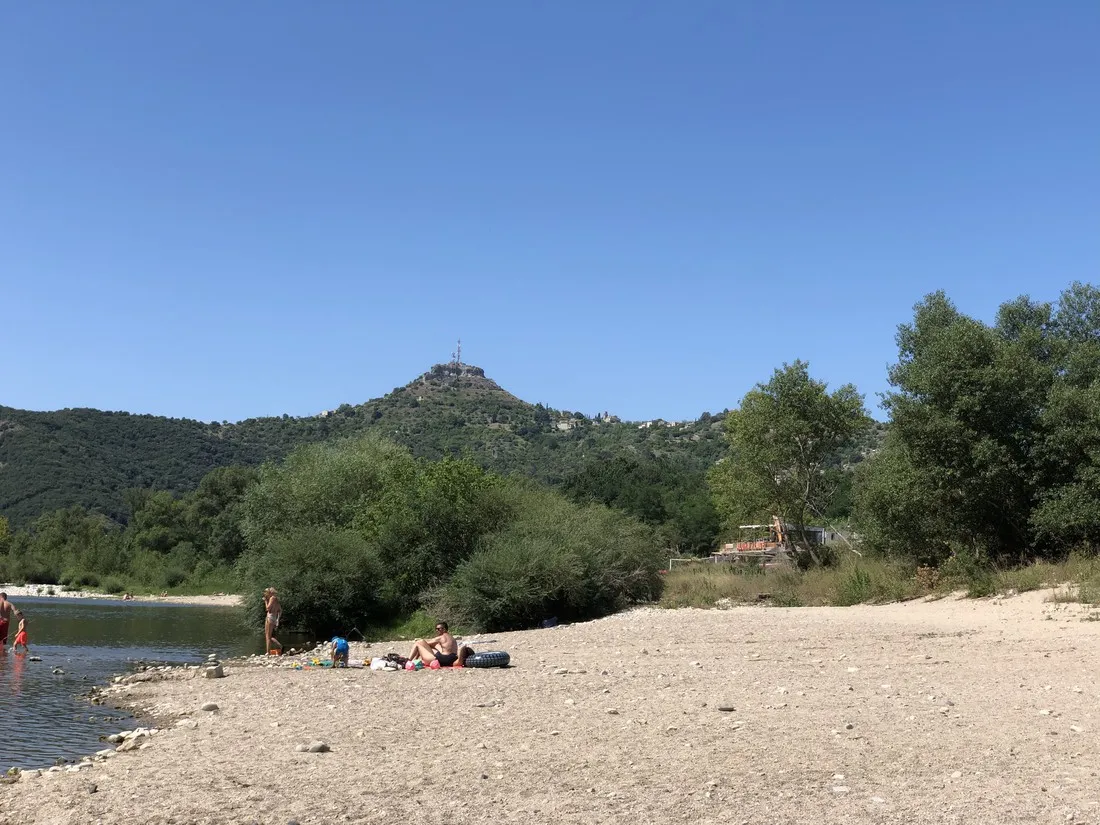le-riviera-ruoms-sampzon-ardeche-enzix