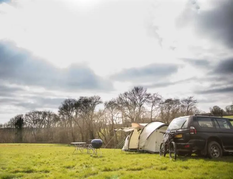 netherfield-place-farm-camping-netherfield-bdaay
