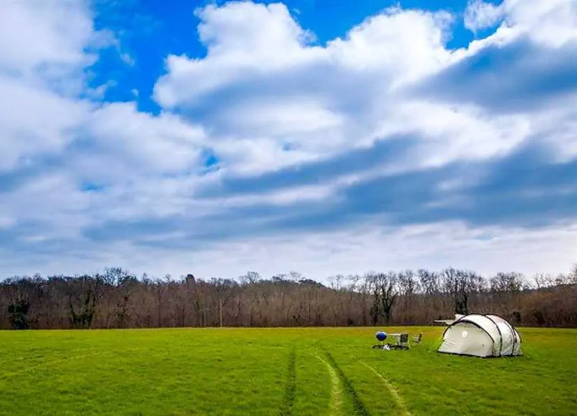 netherfield-place-farm-camping-netherfield-bwxiy
