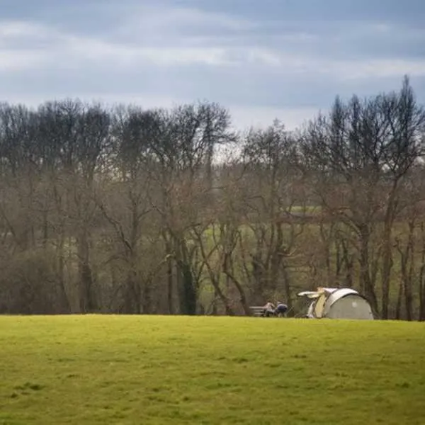 netherfield-place-farm-camping-netherfield-mgtre