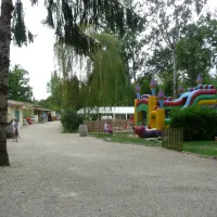 du-vieux-chateau-rauzan-rauzan-gironde-23cwd