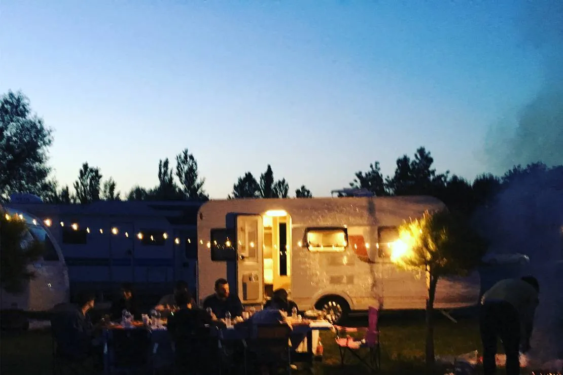 istanbul-camper-village-istanbul-karavan-koyu-cekmekoy-istanbul-ixrbf