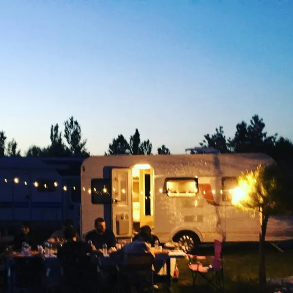 istanbul-camper-village-istanbul-karavan-koyu-cekmekoy-istanbul-ixrbf