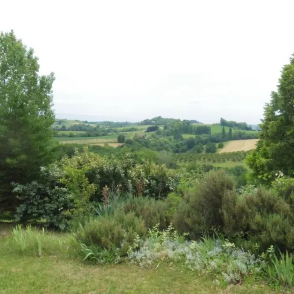 camping-a-la-ferme-les-pins-montchenu-s4sll