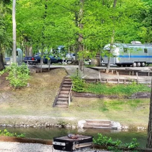 holiday-park-campground-traverse-city-flgkw