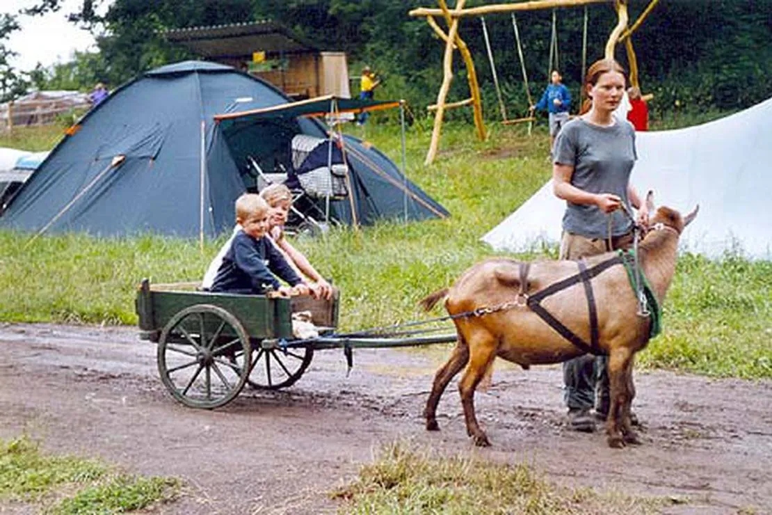autocamp-taboriste-svitacka-troskovice-hp99z