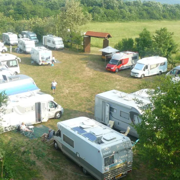 camping-han-madona-falkovets-yanyovets-v05nc