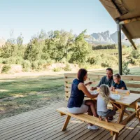 africamps-at-doolhof-wine-estate-wellington-psnht