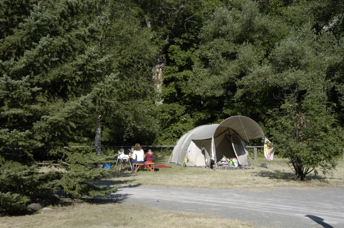 base-de-loisirs-champ-feleze-la-condamine-chatelard-jblo6