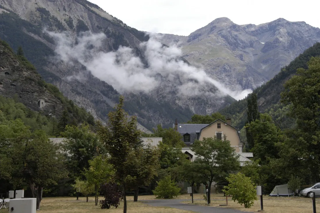 base-de-loisirs-champ-feleze-la-condamine-chatelard-rtj2q