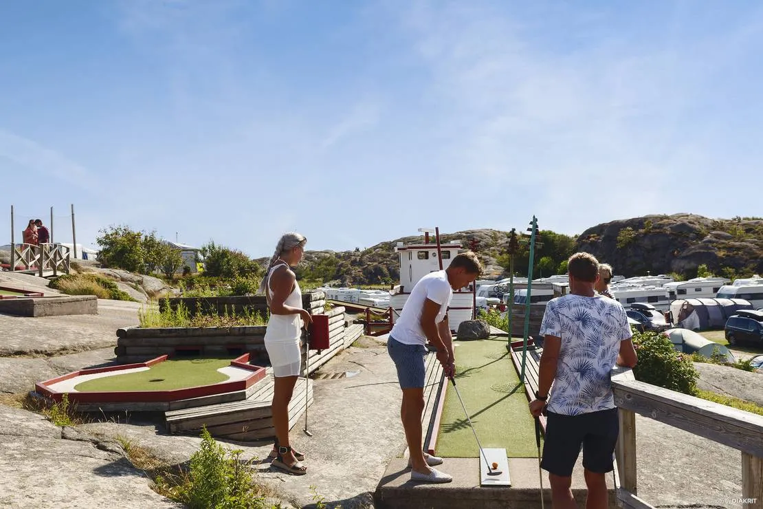 first-camp-solvik-kungshamn-vajern-35vdc