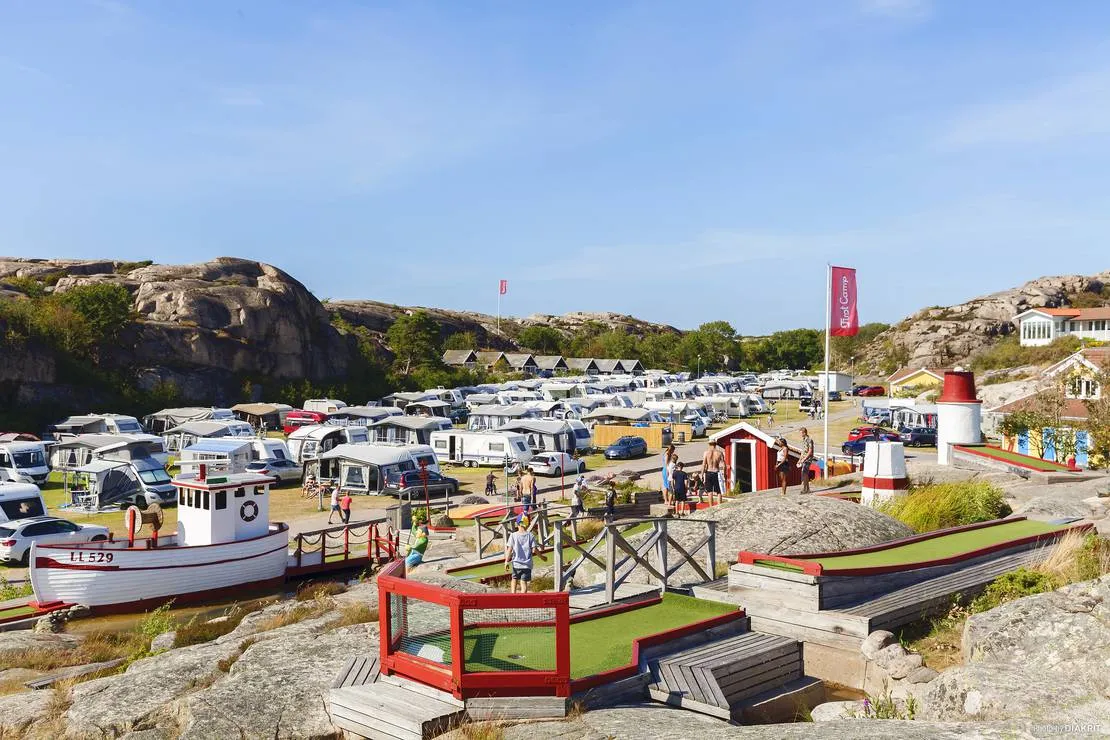 first-camp-solvik-kungshamn-vajern-t3tfa