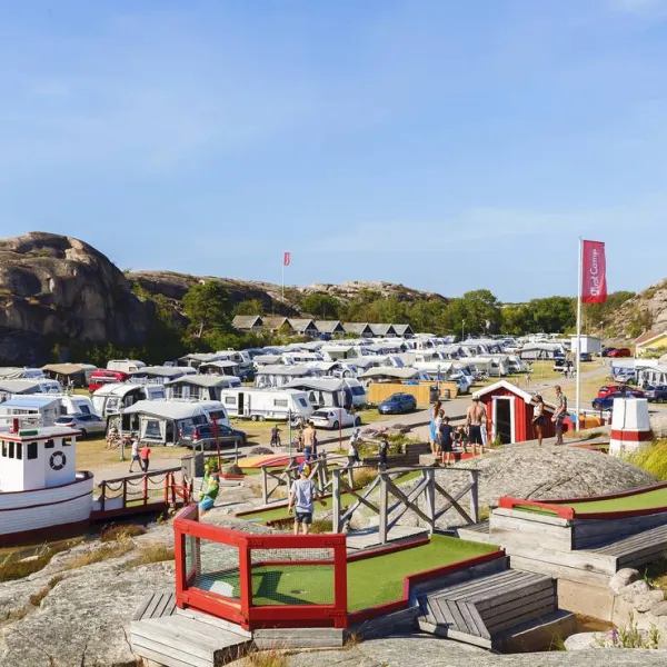 first-camp-solvik-kungshamn-vajern-t3tfa