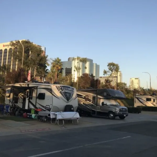 golden-shore-rv-resort-long-beach-fxtq8
