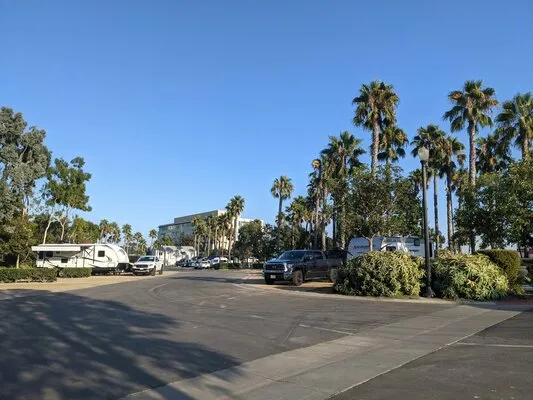 golden-shore-rv-resort-long-beach-ui4t2