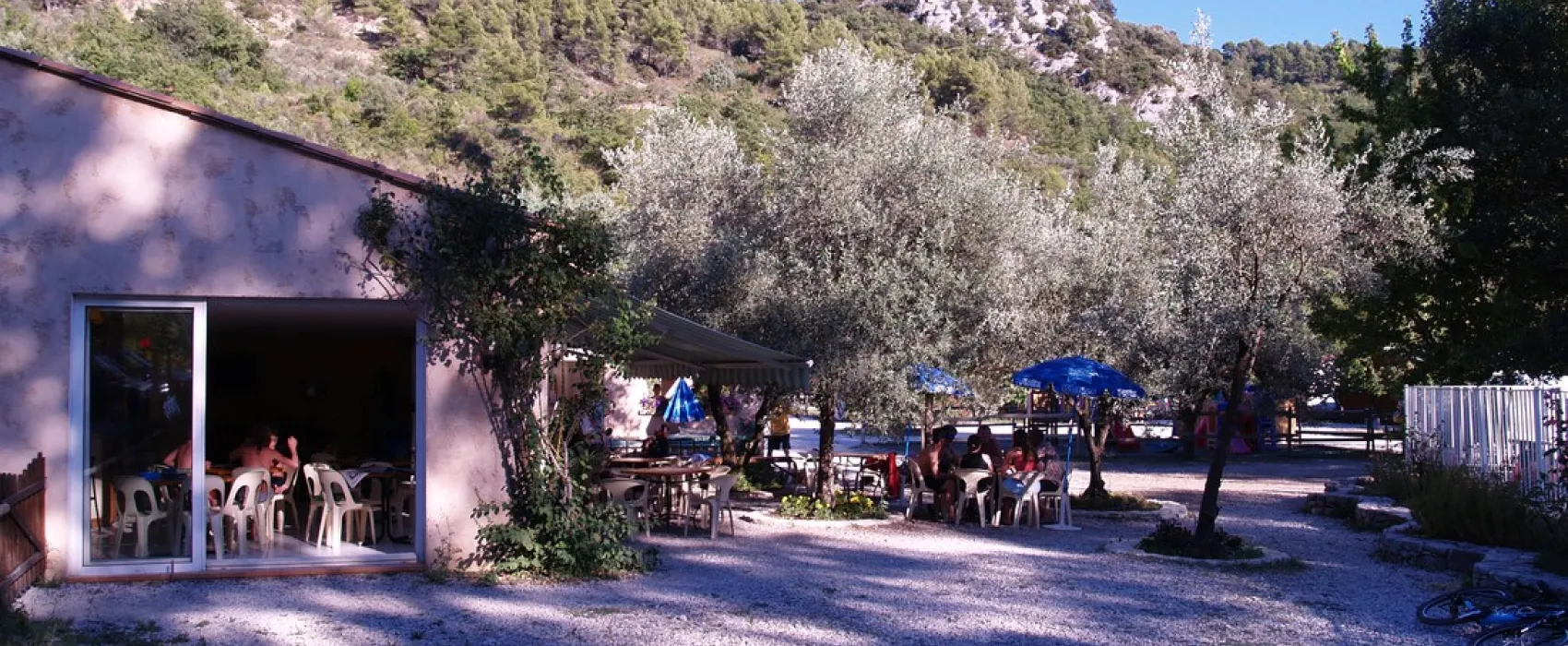 Les Ephelides
