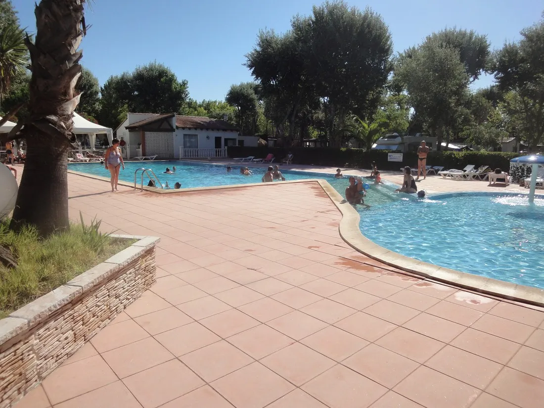les-foulegues-vendres-plage-sax5h