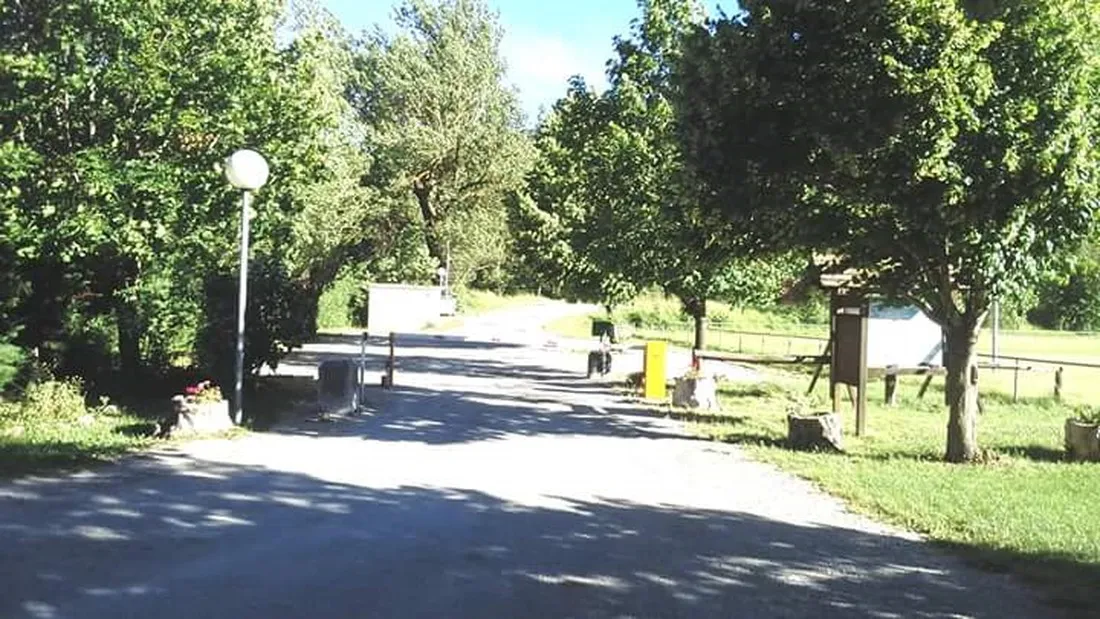 pizzeria-la-garrigue-la-faurie-yqfks