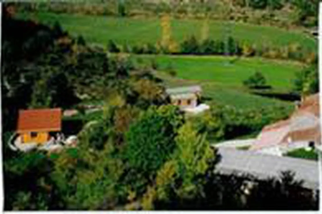 camping-a-la-ferme-mas-darbousse-ceilhes-et-rocozels-f0zcy