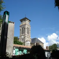 le-puits-rochais-chateau-dolonne-vendee-esz3u