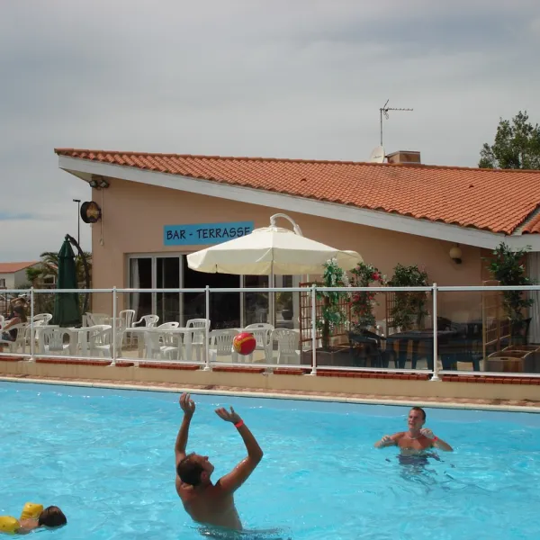 le-puits-rochais-chateau-dolonne-vendee-tml9z