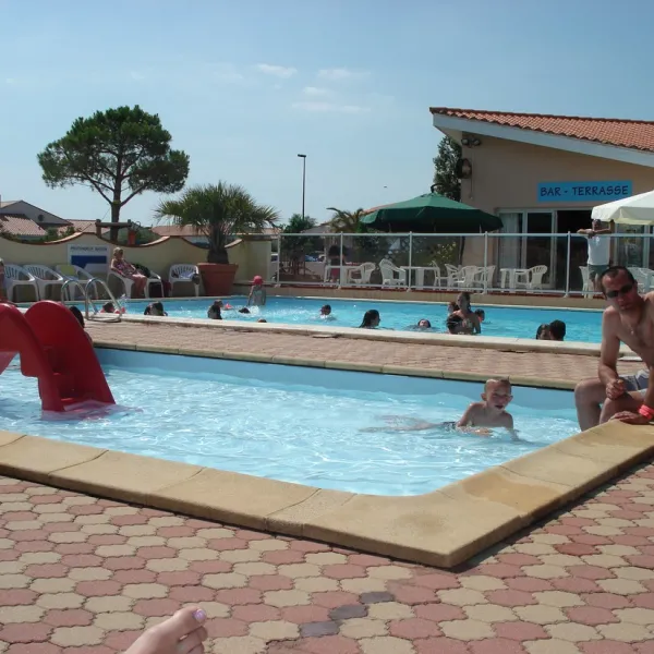 le-puits-rochais-chateau-dolonne-vendee-vh1kr