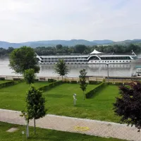 ipolykapu-kemping-szob-icccg