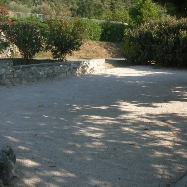 les-chadenedes-grospierres-ardeche-ejw2g