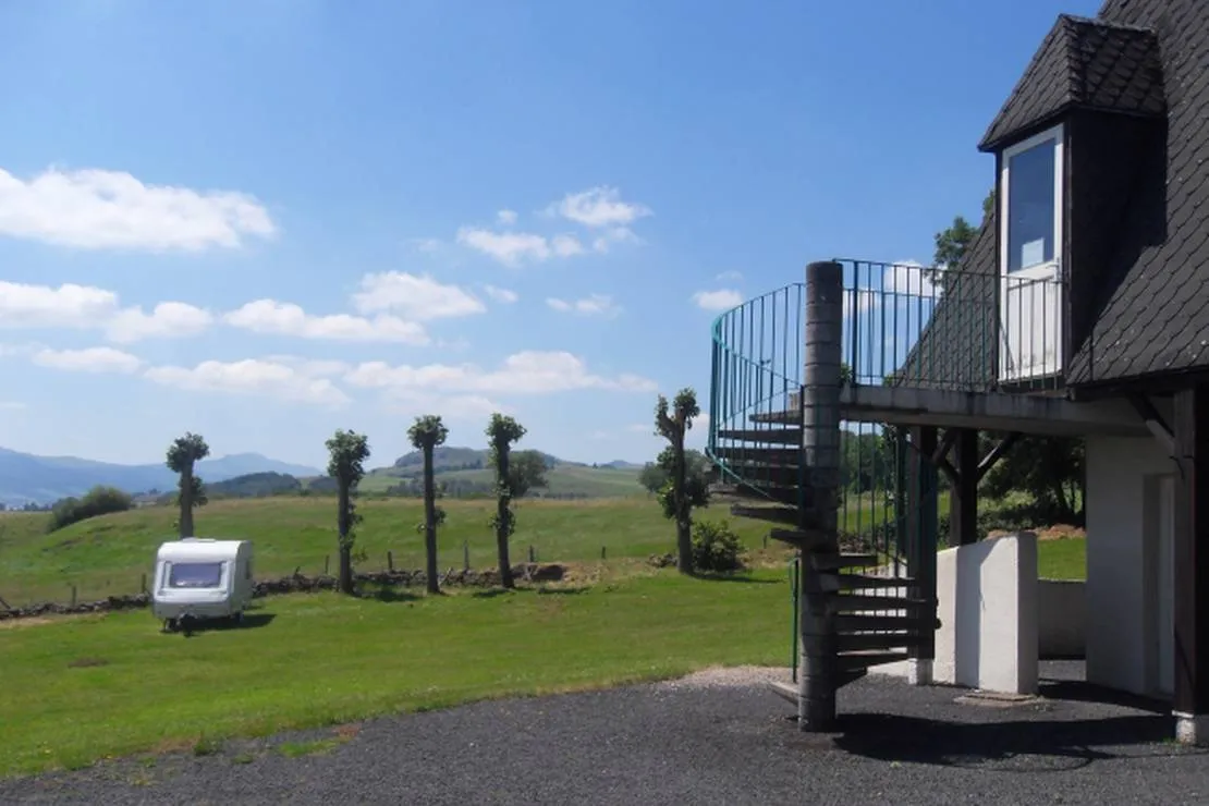 camping-municipal-apchon-apchon-twxgt