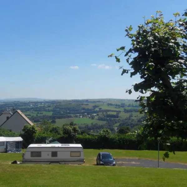 camping-municipal-apchon-apchon-zhiwr