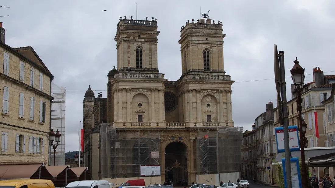 municipal-de-lile-st-martin-auch-ecp9b