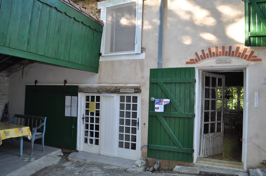 minicamping-la-maurine-rennes-le-chateau-ahkzn