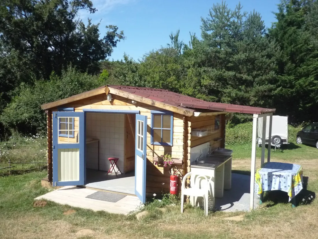 minicamping-la-maurine-rennes-le-chateau-dvcpz