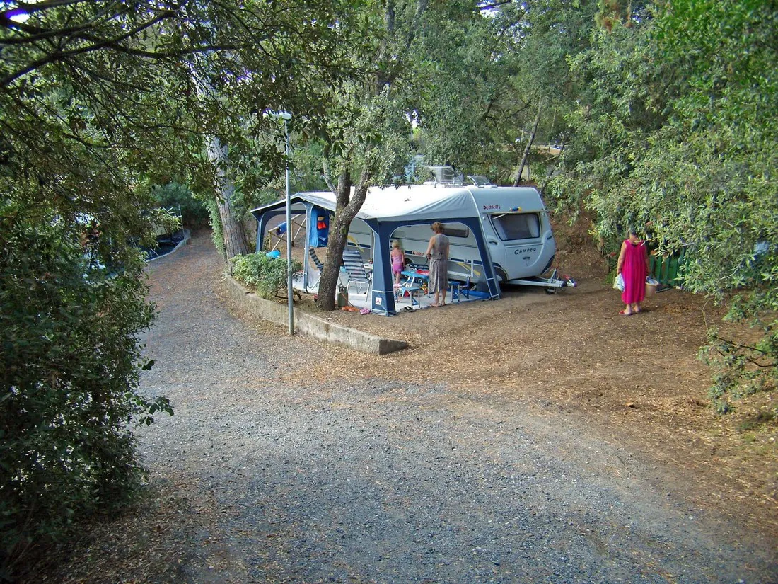 camping-continental-castagneto-carducci-sch7k