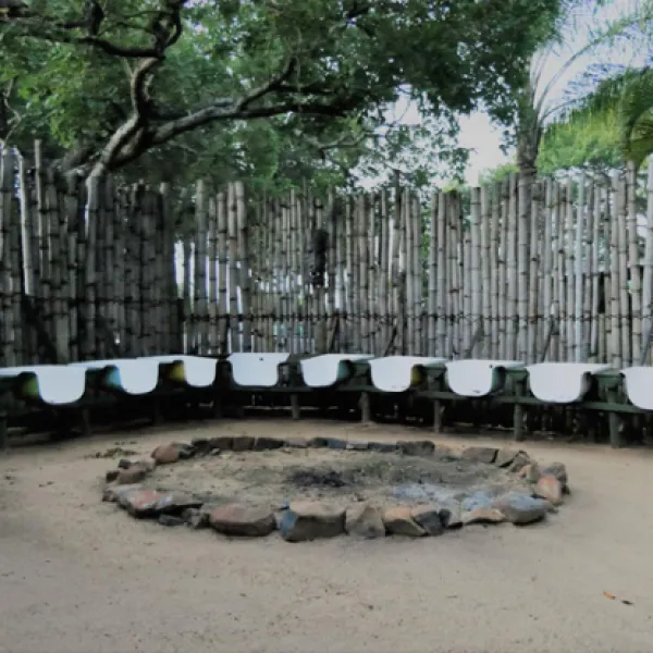 hazyview-adventure-backpackers-numbi-park-hazyview-rjd2d