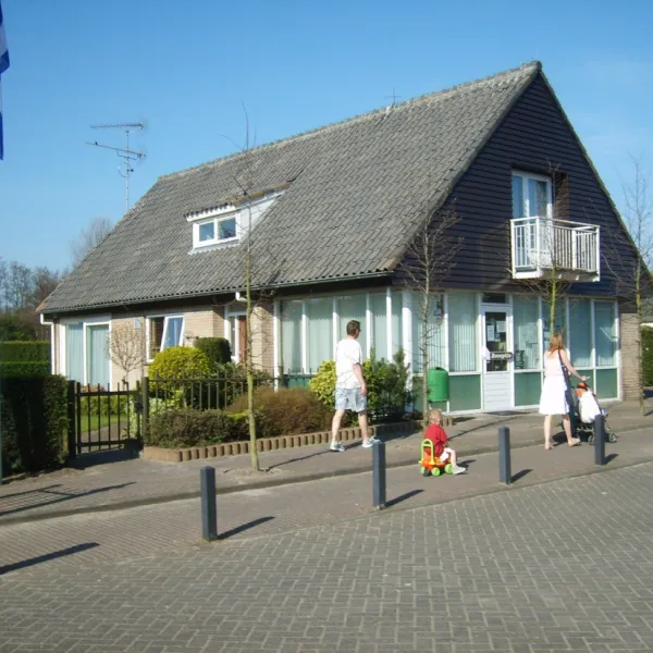 bona-fide-renesse-baomn