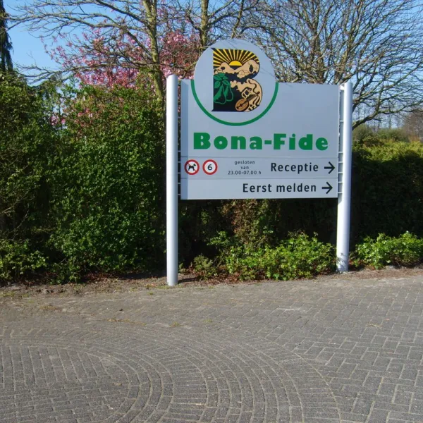 bona-fide-renesse-tnbqn