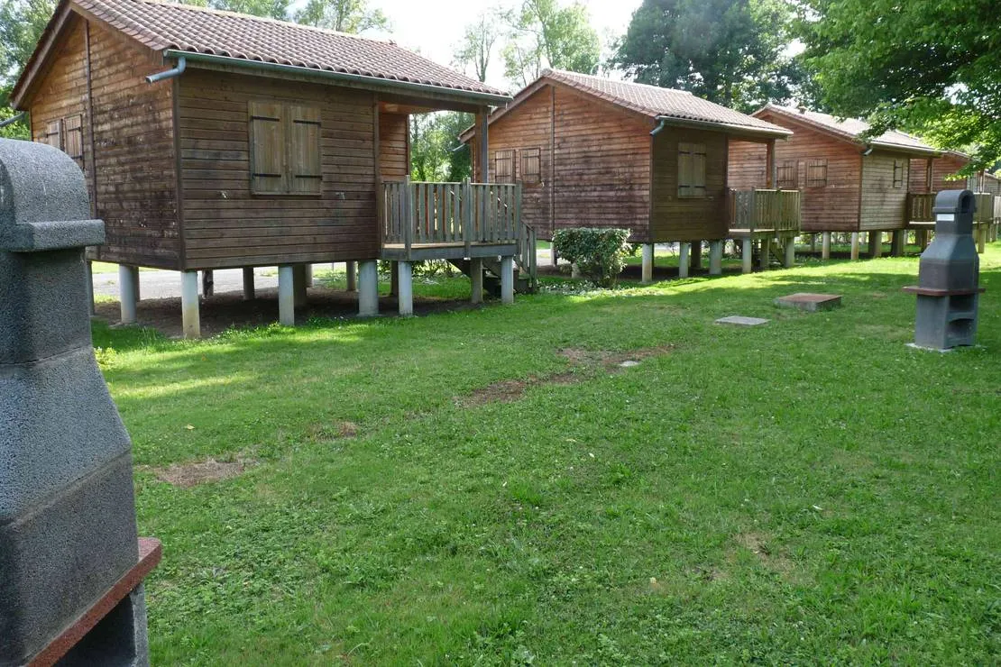 camping-municipal-le-pre-sec-3-etoiles-tocane-st-apre-guv03