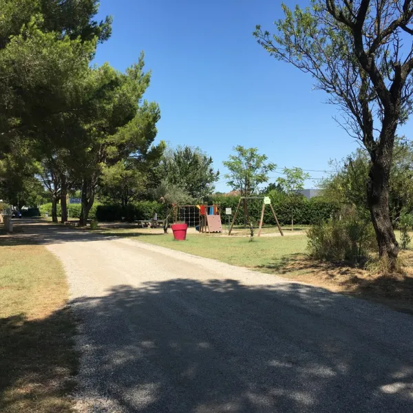 yelloh-village-avignon-parc-vedene-snjew