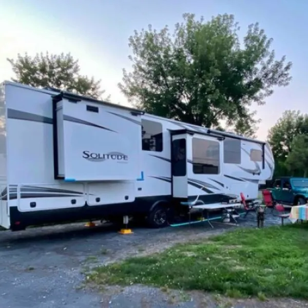 pine-hill-rv-park-kutztown-w9lxh