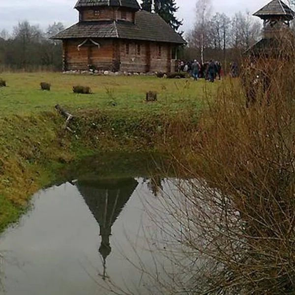 camping-memorial-ethnographic-complex-zabrodje-the-village-zabrodje-xl7dm