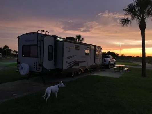 sanlan-rv-golf-resort-lakeland-v5tur