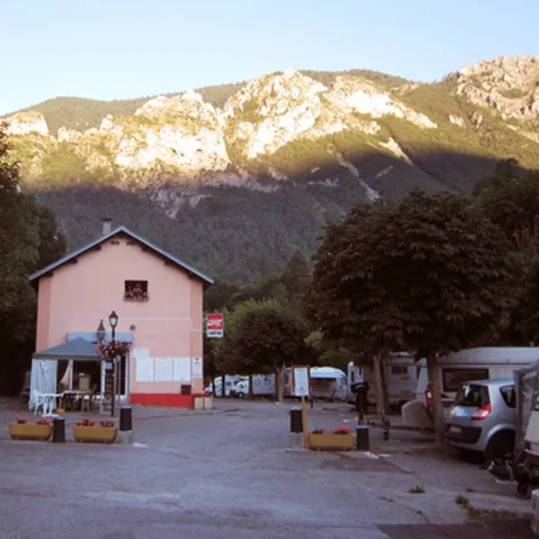 camping-municipal-tende-iyjwj