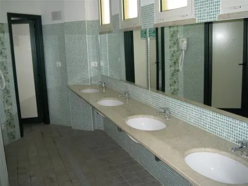 baia-verde-glamping-manerba-del-garda-3v8sz
