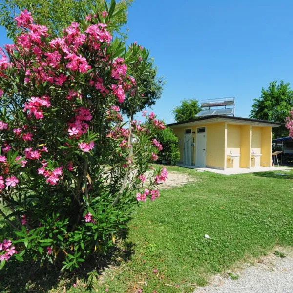 baia-verde-glamping-manerba-del-garda-4ss49