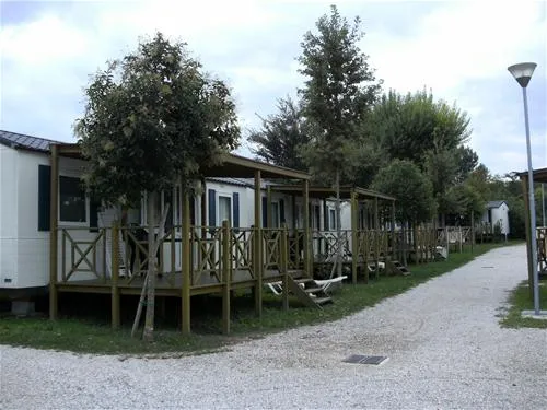 baia-verde-glamping-manerba-del-garda-glduo